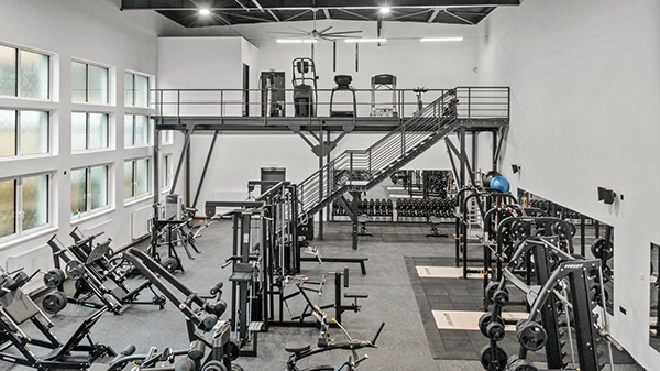 Kotelna Gym - Stroje